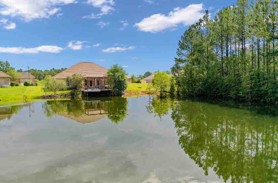 Building Photo - 15076 Audubon Lake Blvd