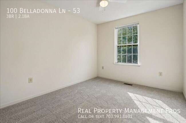 Building Photo - 100 Belladonna Ln