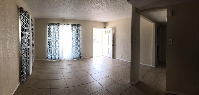 Building Photo - 3604 Polk Ave