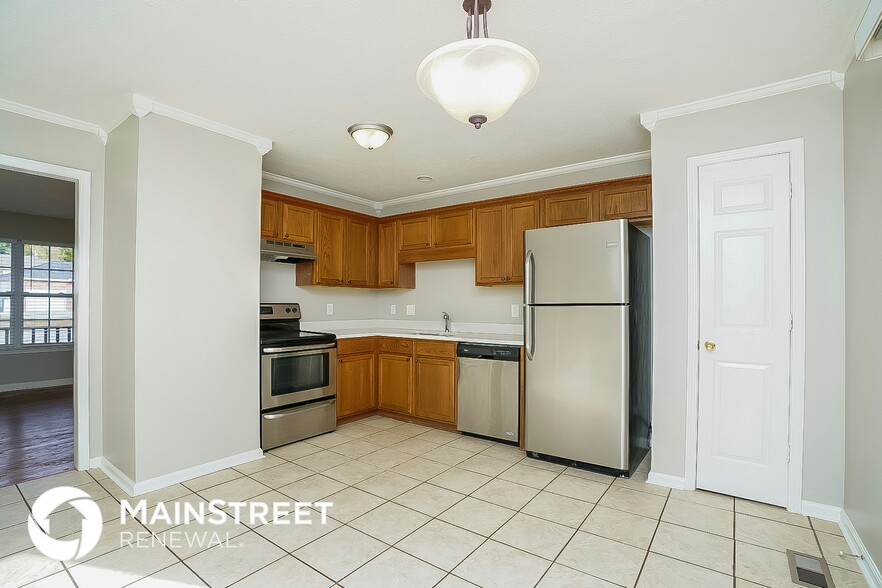 Building Photo - 813 Pebble Beach Cir