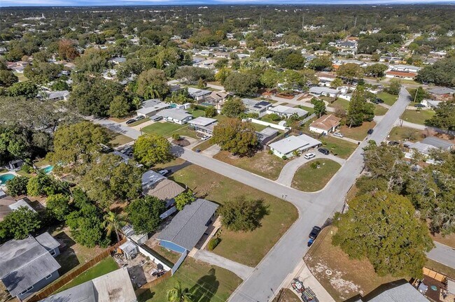 Building Photo - 3230 51st St N