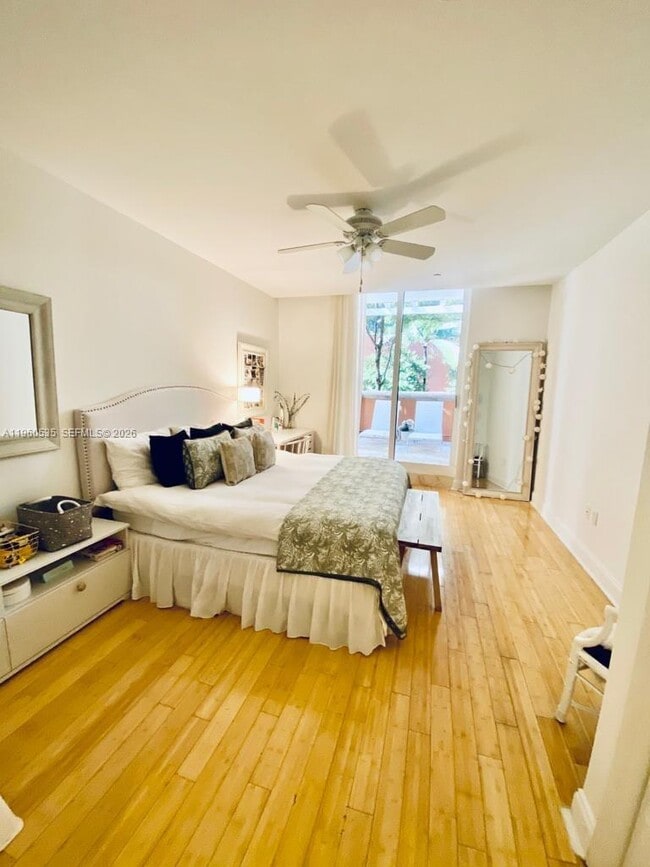 Building Photo - 799 Crandon Blvd