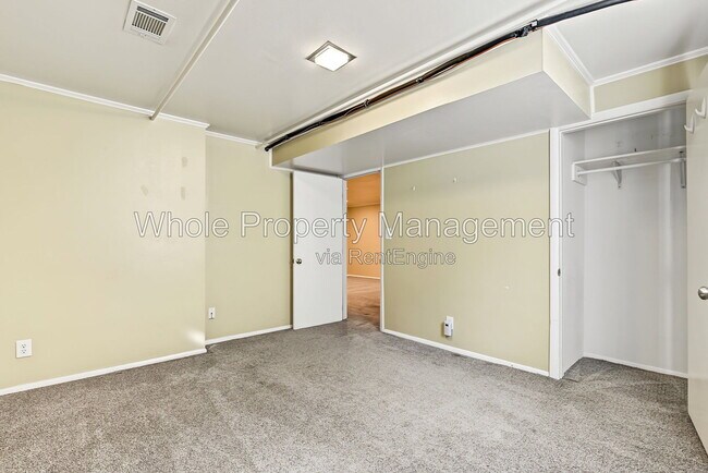 Building Photo - 2727 S Steele St