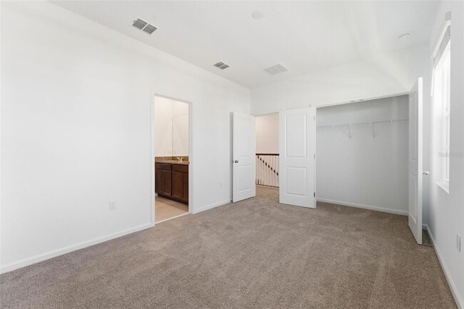 Building Photo - 1889 Seawall Wy