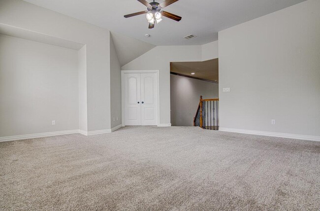 Building Photo - 1425 River Forest Dr