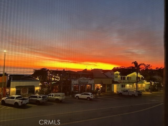 Building Photo - 158 N Ocean Ave