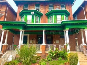 Building Photo - 5119 Hazel Ave