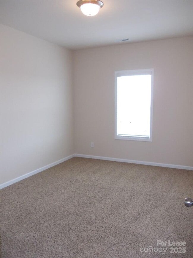 Building Photo - 9641 Camberley Ave NW