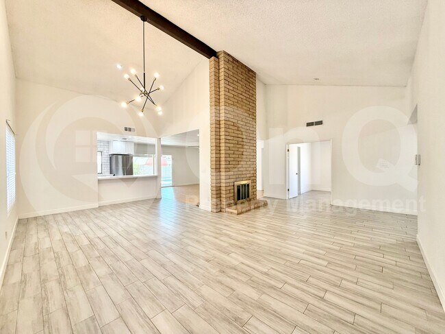Building Photo - 3147 W Phelps Rd