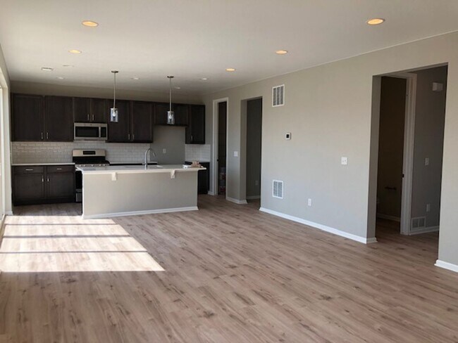 Building Photo - Beautiful Newer Home in Berthoud – 3 Bedrooms + Study, Loft, Large Yard, Pet Friendly