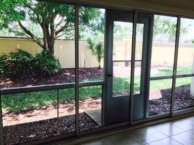 Building Photo - 2060 King Tarpon Dr