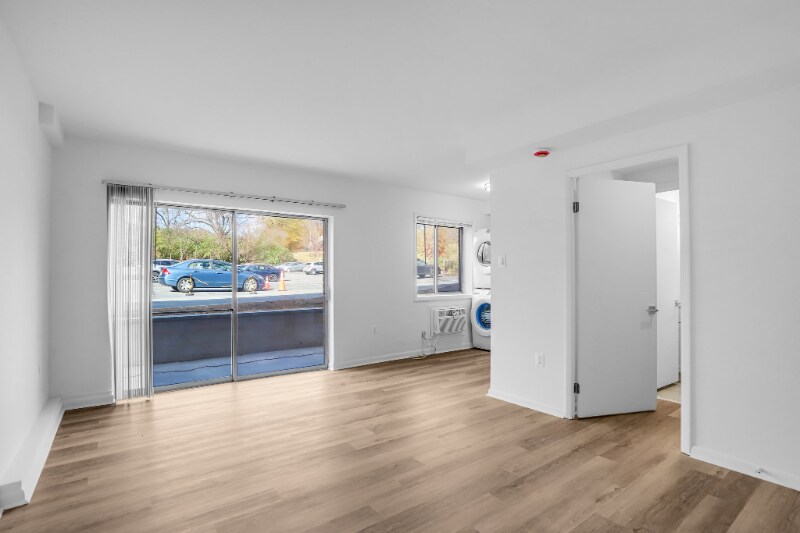 Building Photo - 4465 MacArthur Blvd NW