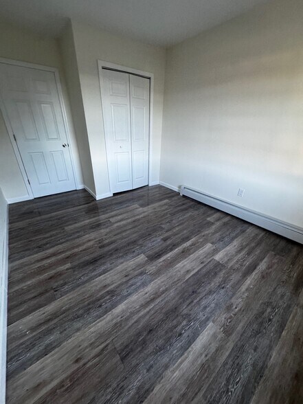 Building Photo - 23 Old Lake Rd