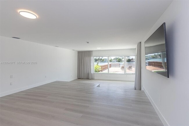 Building Photo - 1690 Daytonia Rd