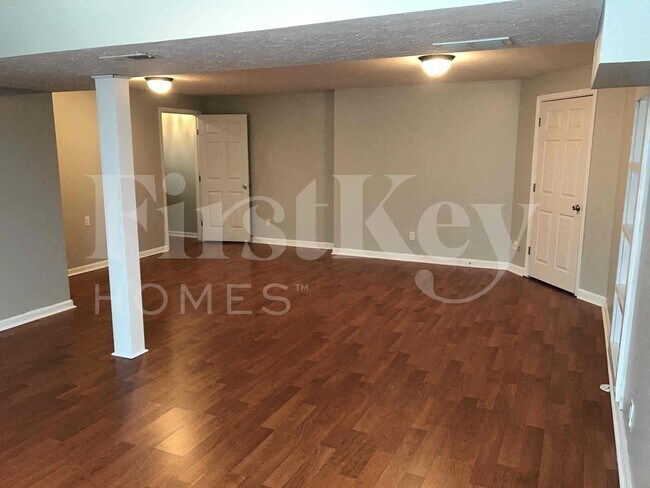 Building Photo - 103 Sydneys Ct