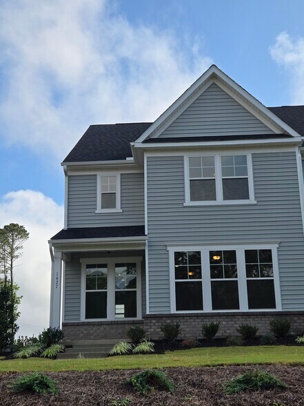 Building Photo - 1427 Goldsboro Ave