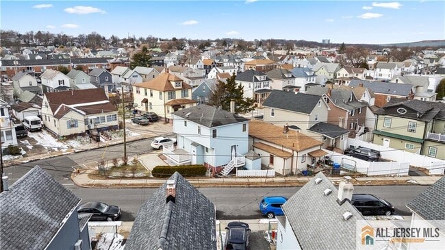 Building Photo - 1 Stanton St