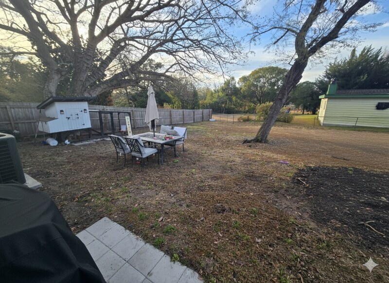 Building Photo - 103 Alhambra Ave