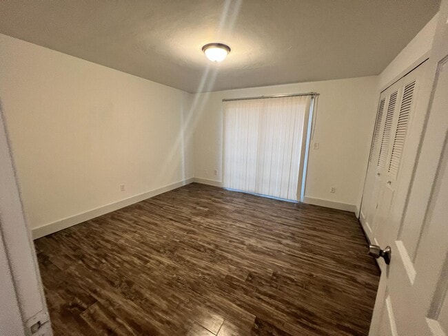 Building Photo - 1231 SW 61st Terrace