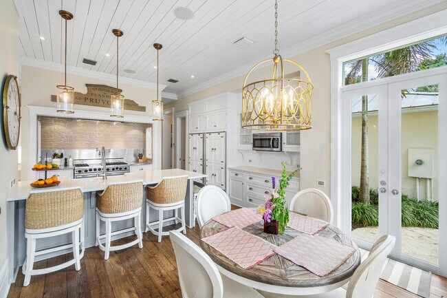Building Photo - 16356 Bridlewood Cir