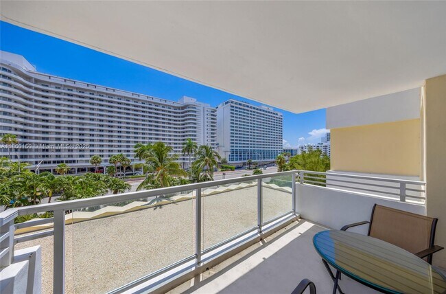 Building Photo - 5600 Collins Ave