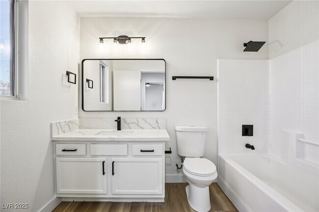 Building Photo - 6027 Riflecrest Ave