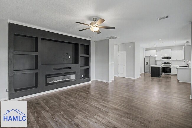 Building Photo - 188 Sunflower Cir NE