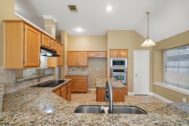 Building Photo - 14010 Jade Meadow Ct