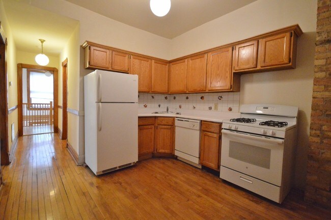 Floorplan - 3727 N. Fremont