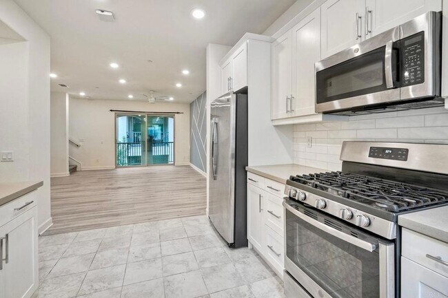 Building Photo - 4336 Harbor Way