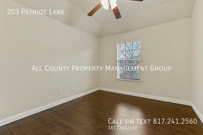 Building Photo - 203 Patriot Ln