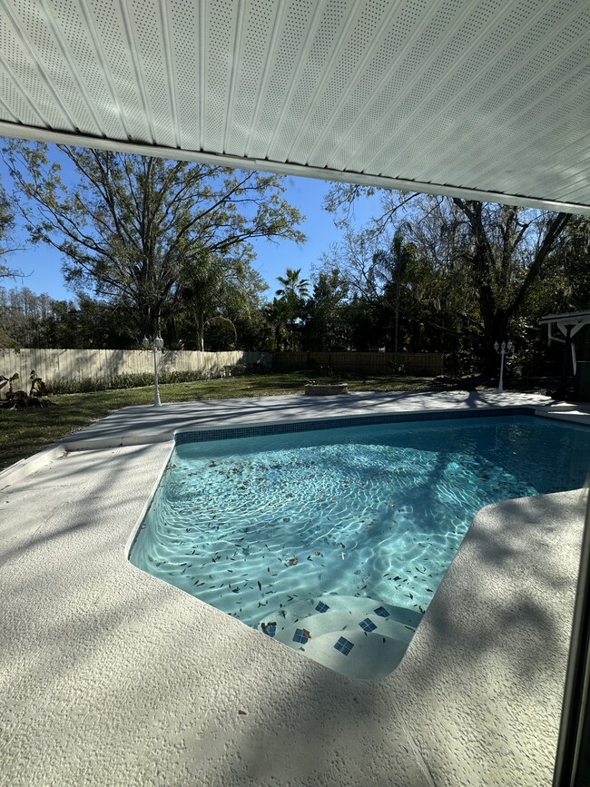 Building Photo - 16008 Sagebrush Rd