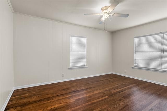 Building Photo - 2223 Fowler Dr