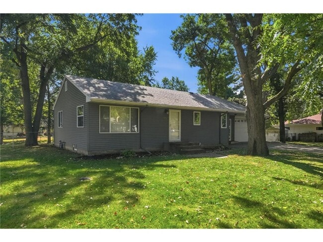 Building Photo - 80 Woodhill Rd