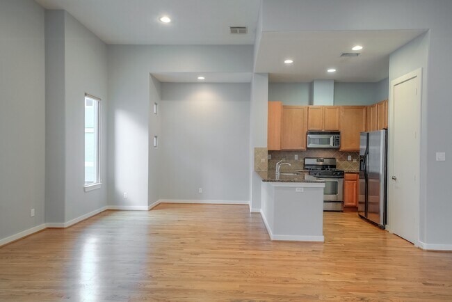 Building Photo - 1148 Patterson St