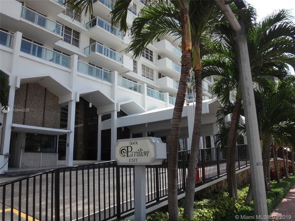 Building Photo - 5601 Collins Ave