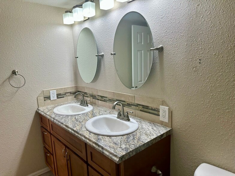 Bathroom - 9867 E Peakview Ave