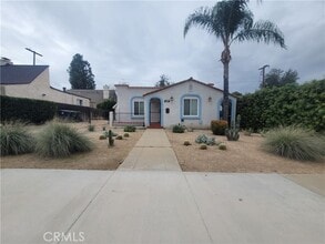 Building Photo - 628 Harding Dr