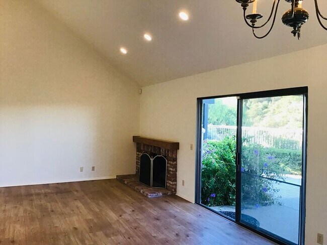 Building Photo - Thousand Oaks Gem: Tudor Traditional Style...