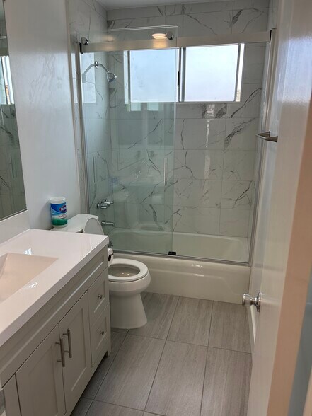 Bathroom #1 enter from hall. - 1137 12th St