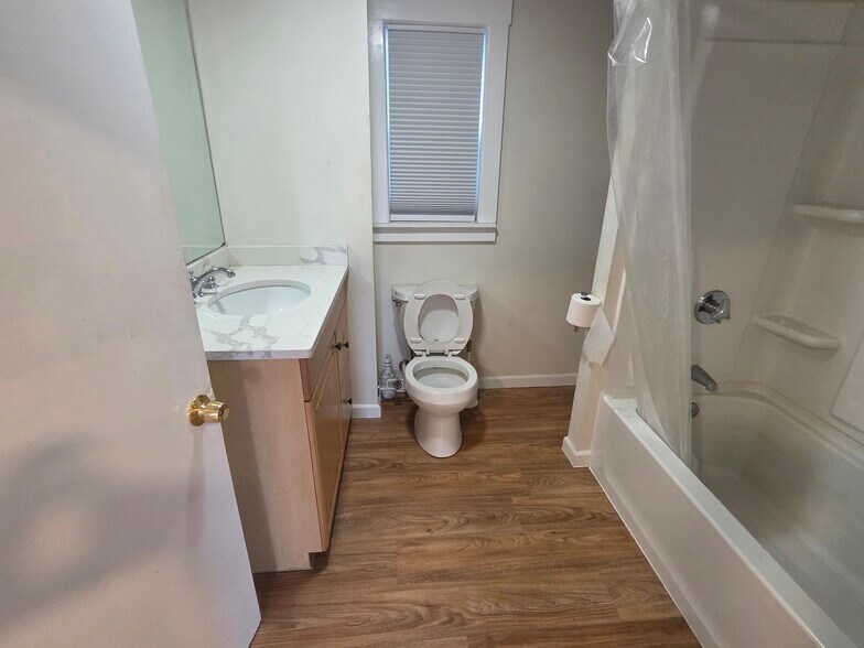 Bathroom - 1 Railroad Ave
