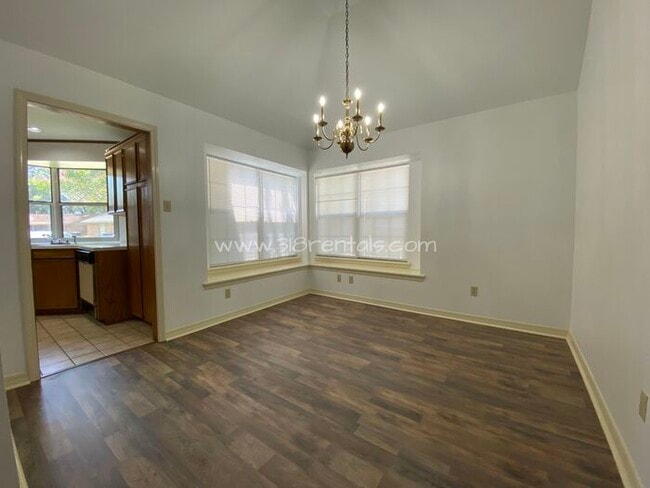Building Photo - Home in Shady Grove available!
