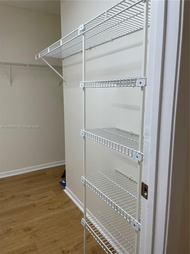 Building Photo - 1400 SW 124th Terrace