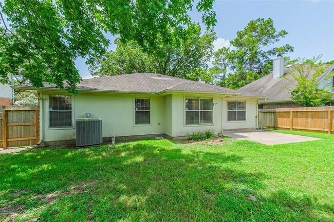 Building Photo - 14527 Golden Cypress Ln