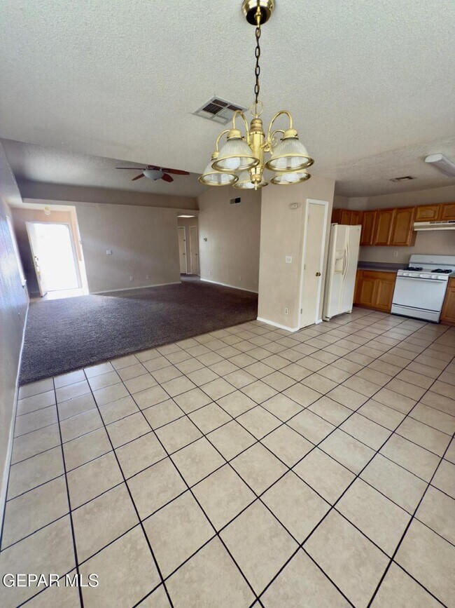 Building Photo - 12224 Tierra Maya Dr