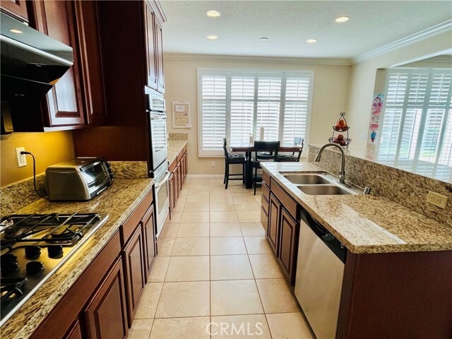 Building Photo - 5803 Greenpine Ct