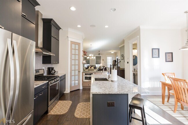 Building Photo - 3348 Turngate Ct