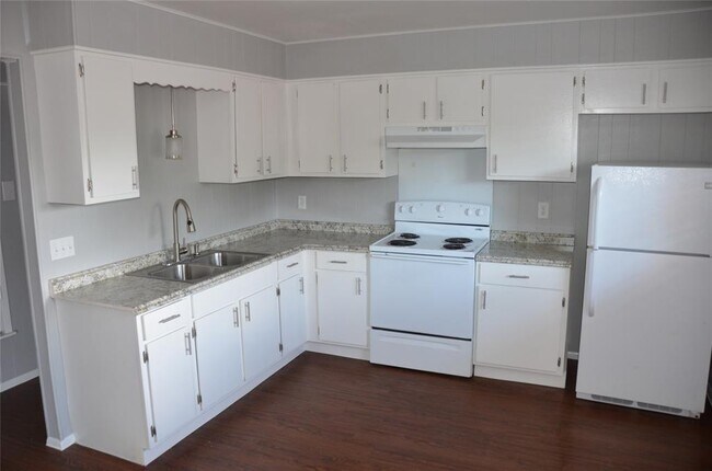 Building Photo - 1209 Vance St