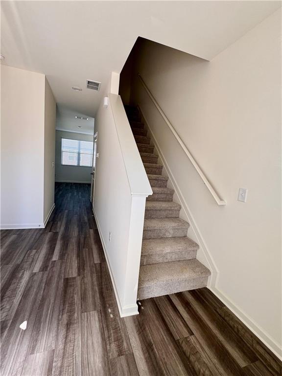 Building Photo - 323 Winton Wy