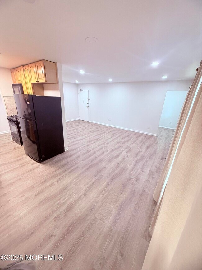Building Photo - 28 Windsor Terrace
